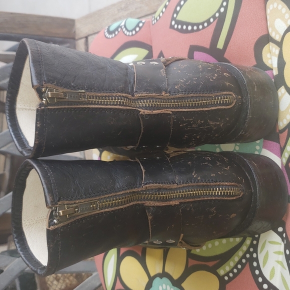 Freebird by Steven FM-DUST Distressed Buckle  Harness Boot - Picture 5 of 7